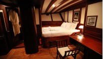 Charter yacht Grande Mare - Accommodation